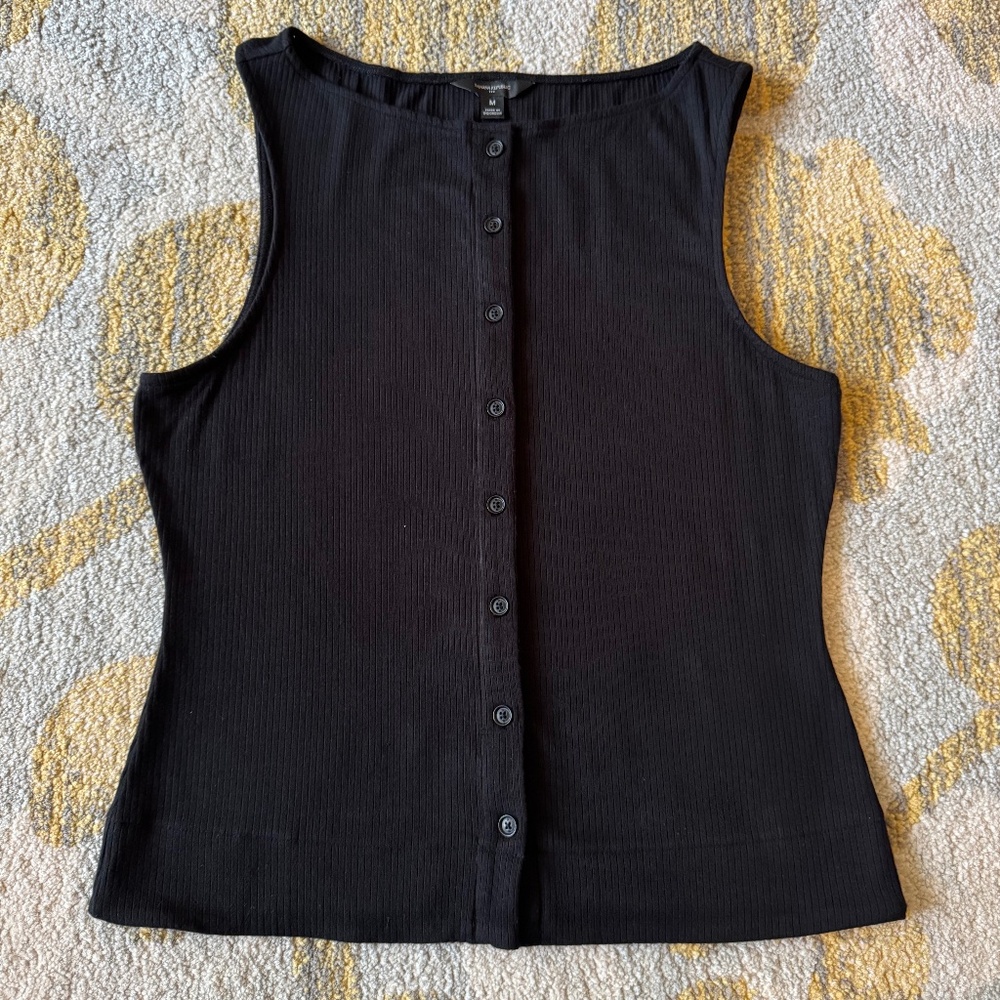 Banana Republic Factory Sleeveless Button Front Top Size M